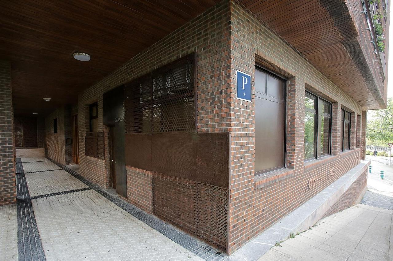 Lasarterooms Autocheck-In Exterior foto